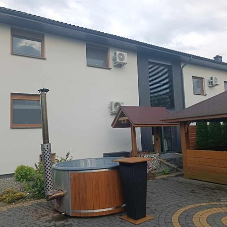 Swierkowe Zacisze Hotel Firlej Exterior photo
